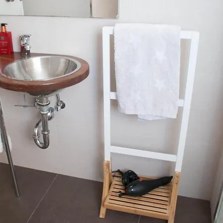 En Acantilado Con Wifi Y Aire Acondicionado Apartment