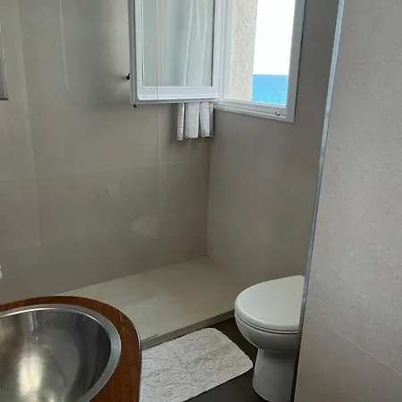 En Acantilado Con Wifi Y Aire Acondicionado Apartment